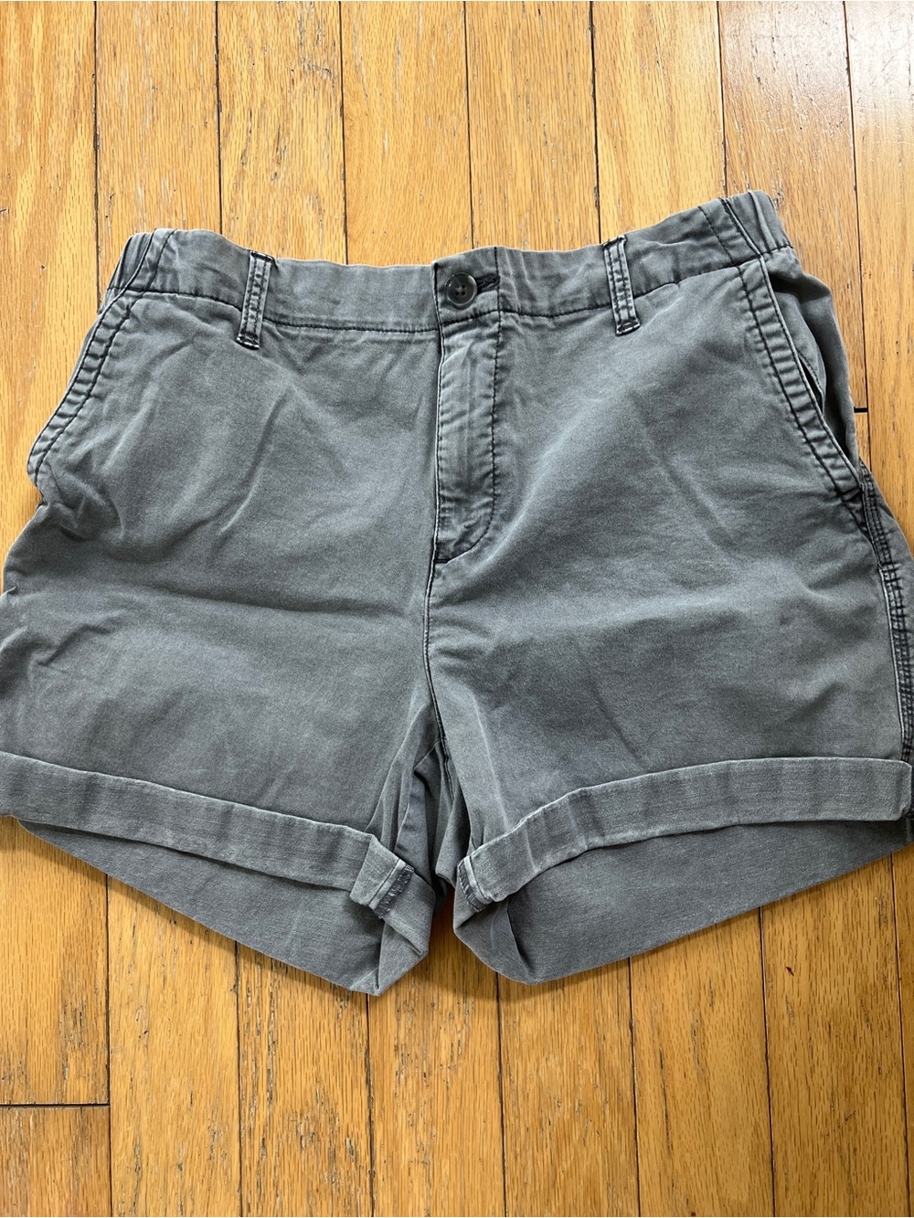 Old Navy Rolled Hem Women's Shorts - Gray